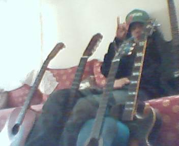 mO! & GuiTaR
